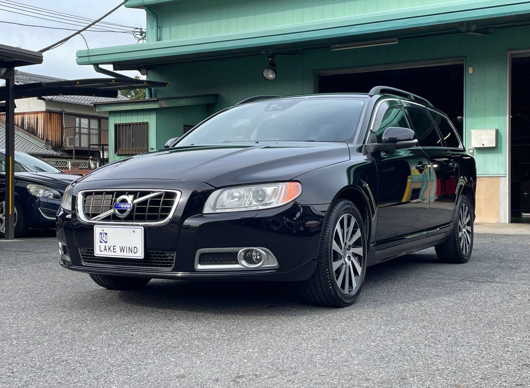 VOLVO　V70　T4　ブラックサファイアメタリック