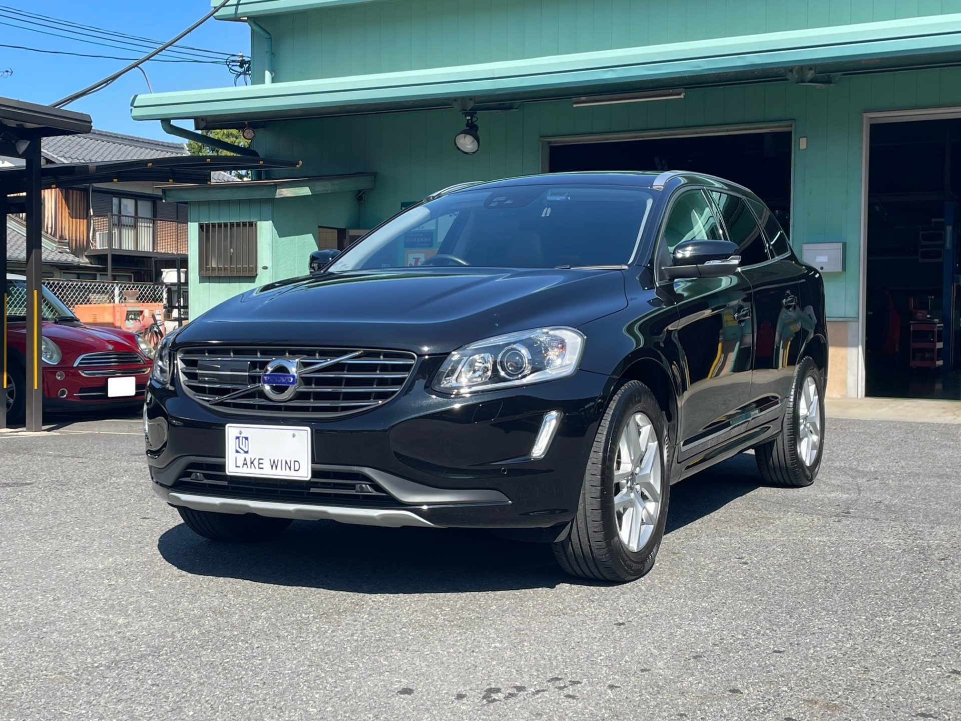 VOLVO　XC60　D4　CLASSIC オニキスブラックメタリック